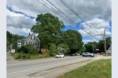21 Broad St, Merrimac, MA 01860 - Photo 1