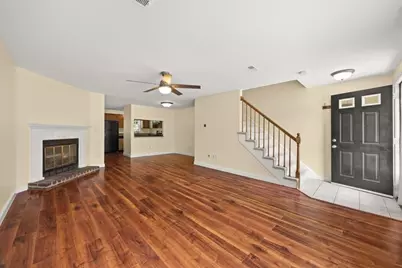 728 Auburn St #H3, Whitman, MA 02382 - Photo 3