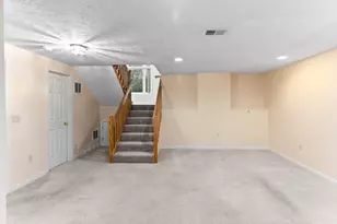 75 Willow Pond Dr, Rockland, MA 02370 - Photo 31