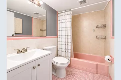 11 Commonwealth Ct #11, Boston, MA 02135 - Photo 9