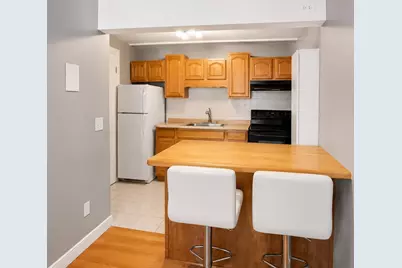 11 Commonwealth Ct #11, Boston, MA 02135 - Photo 15