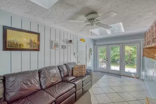 21 Tosca Dr, Brockton, MA 02301 - Photo 13