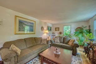 21 Tosca Dr, Brockton, MA 02301 - Photo 5