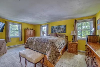 21 Tosca Drive, Brockton, MA 02301 - Photo 15