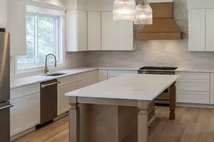 427 Landry Ave, North Attleboro, MA 02760 - Photo 5