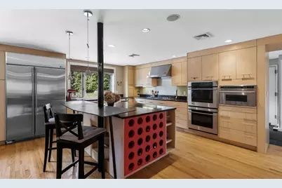 15 Suban Place #15, Newton, MA 02461 - Photo 5