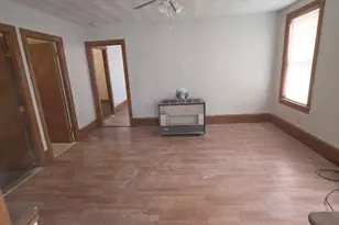211 Columbia St, Fall River, MA 02721 - Photo 3