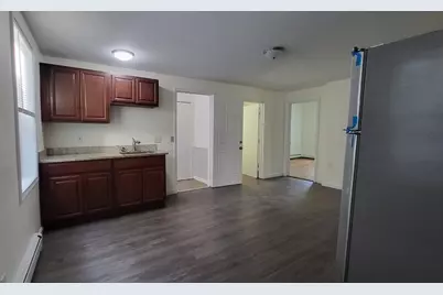 9 Bowers Street #1, Lowell, MA 01854 - Photo 5