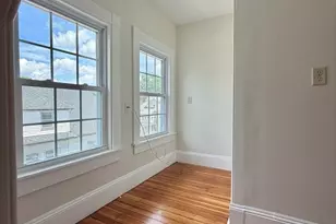 21 Bentley St, Boston, MA 02135 - Photo 11