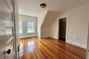 21 Bentley St, Boston, MA 02135 - Photo 9