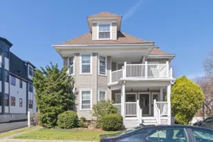 21 Bentley St, Boston, MA 02135 - Photo 15