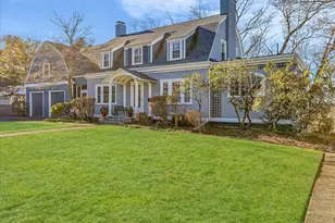 243 Upland Ave, Newton, MA 02461 - Photo 5
