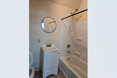 838 Western Ave #2L, Lynn, MA 01904 - Photo 3