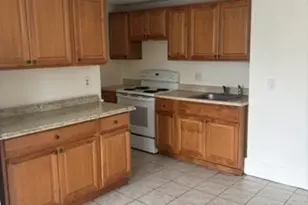 27 Salem St, Salem, MA 01970 - Photo 11