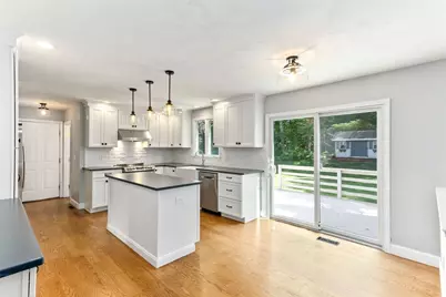 15 Freedom Trail, Mansfield, MA 02048 - Photo 9