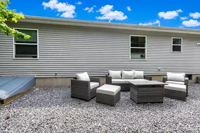 155 Fitch Rd, Clinton, MA 01510 - Photo 5