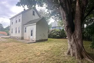 20 Summit Ave, Mansfield, MA 02048 - Photo 3