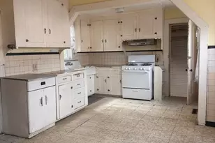20 Summit Ave, Mansfield, MA 02048 - Photo 9