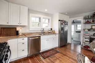 41 Drift Rd, Westport, MA 02790 - Photo 7