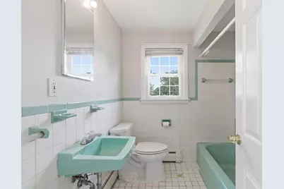29 Cleveland, Medford, MA 02155 - Photo 13