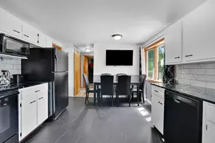 135 Bulat Dr, Springfield, MA 01129 - Photo 13