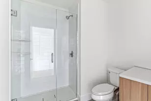 1035 Commonwealth Ave, Boston, MA 02215 - Photo 5