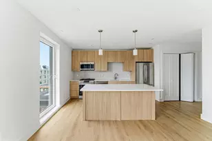 1035 Commonwealth Ave, Boston, MA 02215 - Photo 3