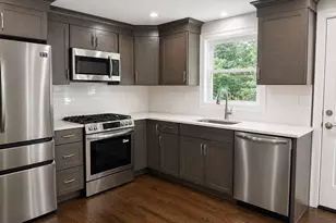 23 Ledgewood Dr, Canton, MA 02021 - Photo 3