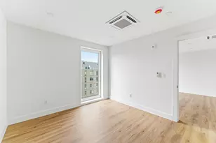 1035 Commonwealth Ave, Boston, MA 02215 - Photo 7