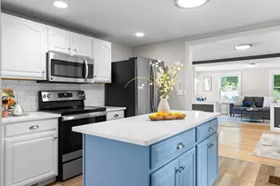 3 Summer St, Topsfield, MA 01983 - Photo 9