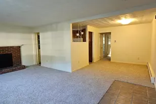 22 Pondview Cir, Brockton, MA 02301 - Photo 5