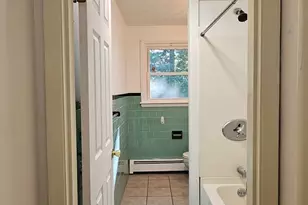 22 Pondview Cir, Brockton, MA 02301 - Photo 9