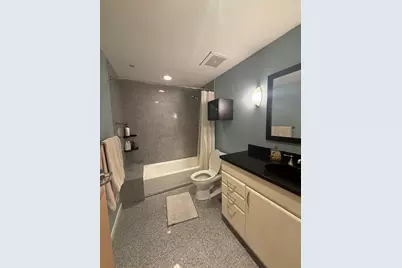 111 Beach St #2E, Boston, MA 02111 - Photo 13
