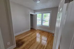 14 Caroline St, Worcester, MA 01604 - Photo 7