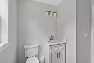 1436 Old Sandwich Rd, Plymouth, MA 02360 - Photo 9
