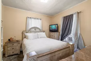 968 River St, Boston, MA 02136 - Photo 9