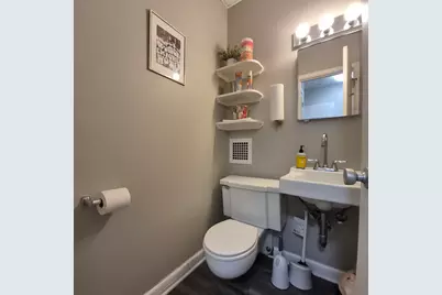 52-54 Brigham St #3, New Bedford, MA 02740 - Photo 9