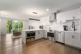68 Los Angeles, Newton, MA 02458 - Photo 3