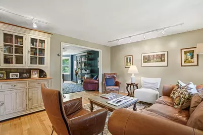 5 Diane Dr, Medway, MA 02053 - Photo 11