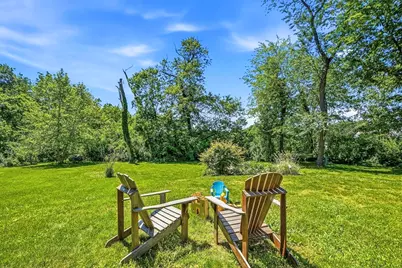 5 Diane Dr, Medway, MA 02053 - Photo 37