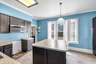 130 Berkshire St, Springfield, MA 01151 - Photo 5