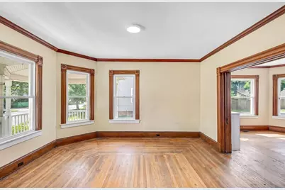 130 Berkshire St, Springfield, MA 01151 - Photo 9