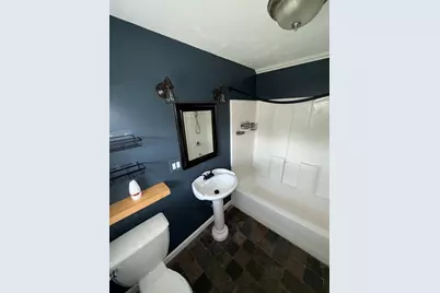 396R Washington St #Rear, Taunton, MA 02780 - Photo 9