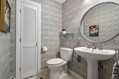 120 Cynthia Rd, Newton, MA 02459 - Photo 17