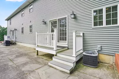 8-10 Begley St #10, Agawam, MA 01001 - Photo 35