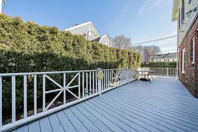 93 Lincoln Rd, Medford, MA 02155 - Photo 5