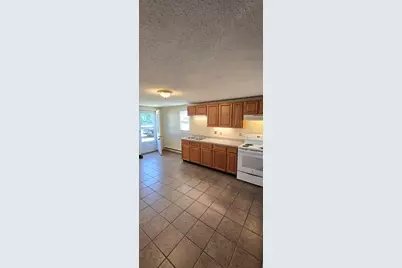4R Camp Jahn Rd #1, Southampton, MA 01073 - Photo 3