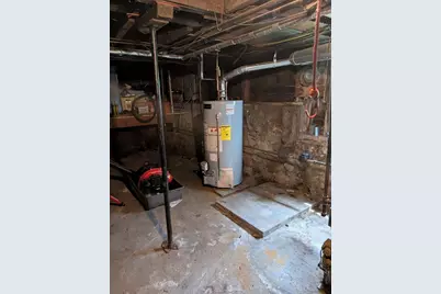 7 East Garfield Ave, Beverly, MA 01915 - Photo 9