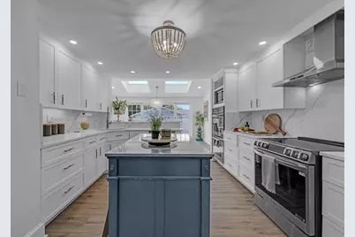 17 Clara Rd, Framingham, MA 01701 - Photo 9