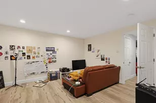 23 Goodnow Ln, Framingham, MA 01702 - Photo 37